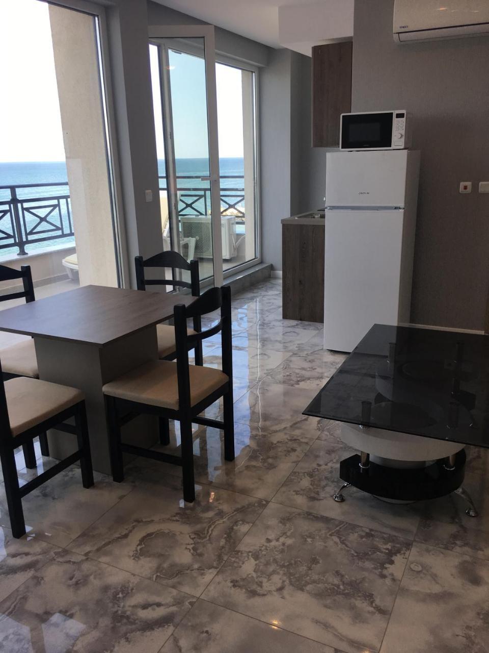 Ferienwohnung Golden Sea View Penthouse Pomorie Exterior foto