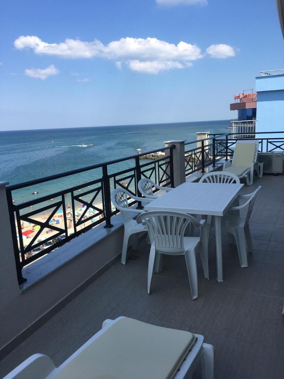 Ferienwohnung Golden Sea View Penthouse Pomorie Exterior foto